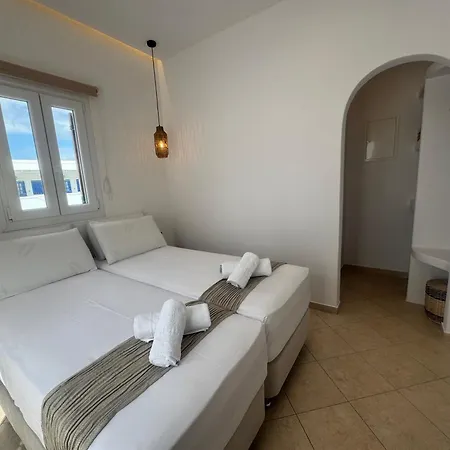 Eleni's Antiparos Town