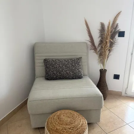 Eleni's * Antiparos Town