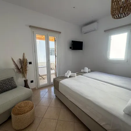 Eleni's Hotel