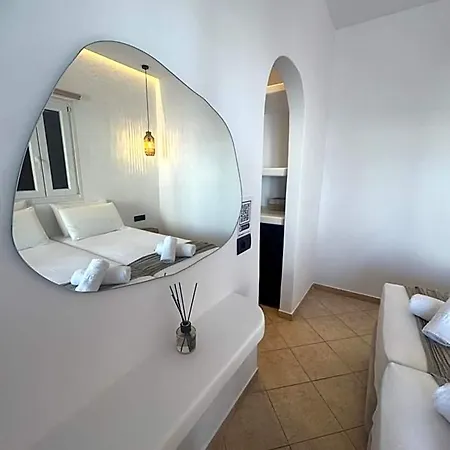 Eleni's Otel *