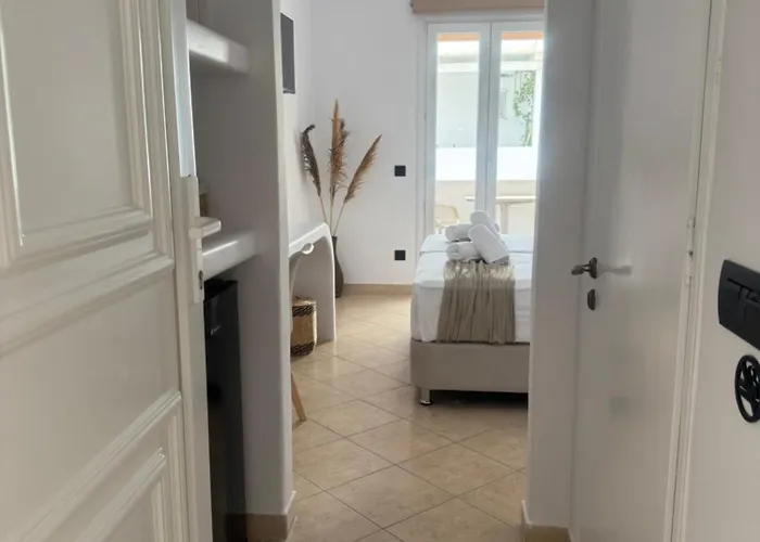 Eleni'S Rooms Hotel Antiparos